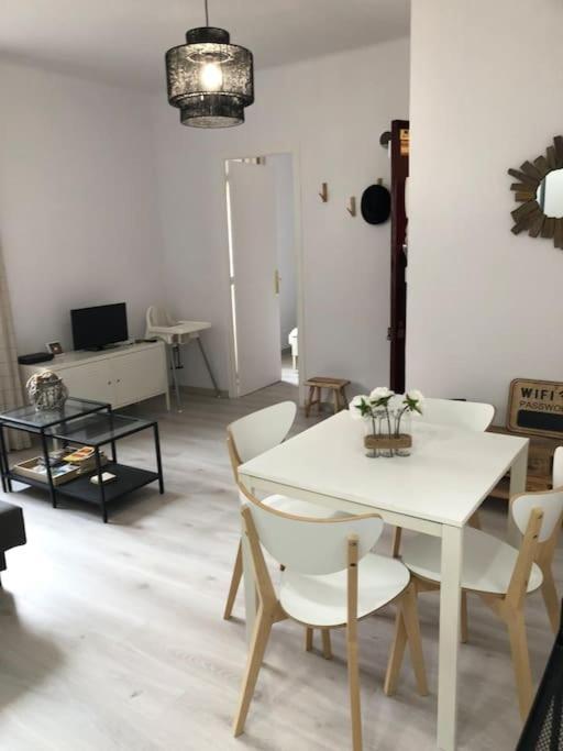 Atico Lumineux A 10 Min Du Centre Ville L'Hospitalet de Llobregat Ngoại thất bức ảnh